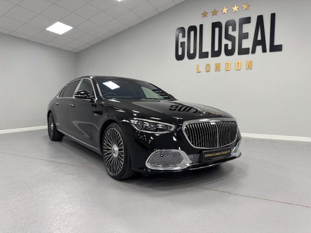 Mercedes S680 6.0 V12 Maybach First Class