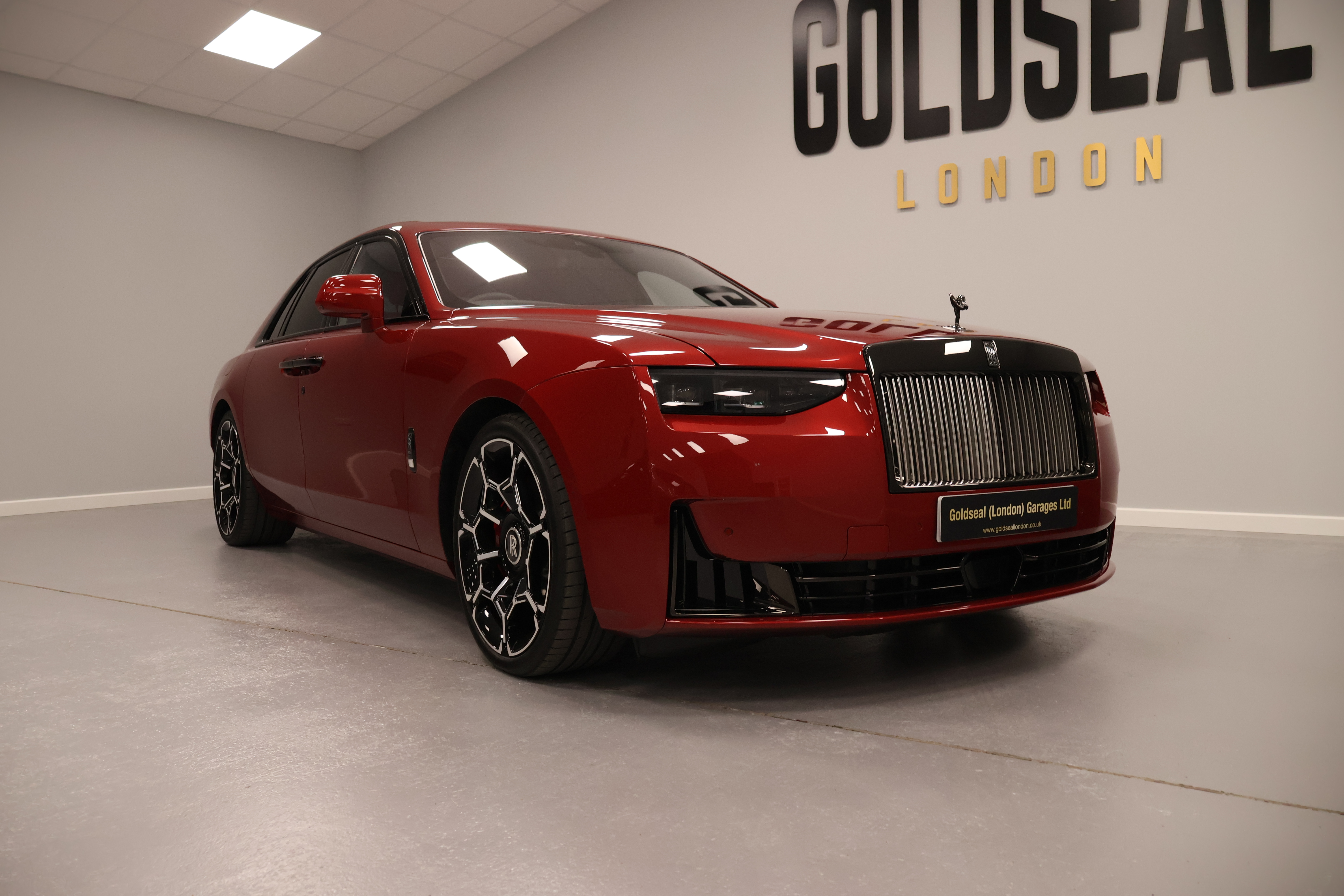 ROLLS ROYCE GHOST 6.7 V12 BLACK BADGE SERIES II