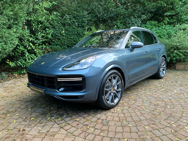 Porsche Cayenne Turbo 4.0 Tiptronic S (DOR 05/2018)