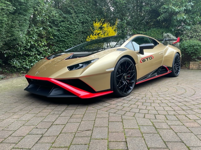 Lamborghini Huracan 5.2 V10 LP 640-2 STO (DOR 02/2022) *DEPOSIT TAKEN*
