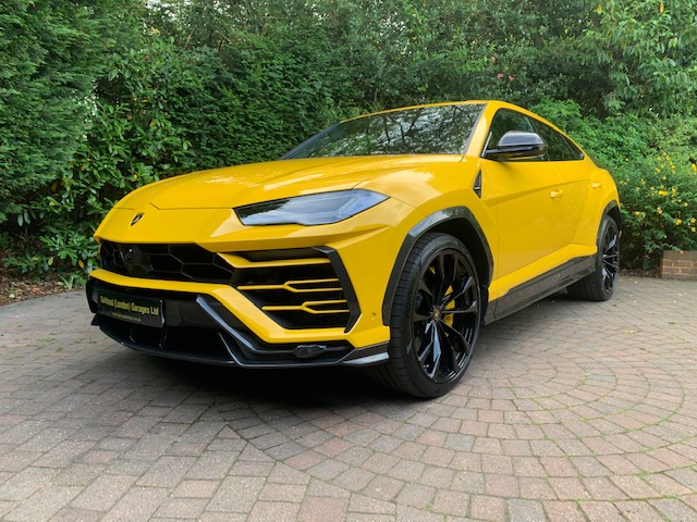 Lamborghini Urus 4.0T FSI V8 5DR (DOR 2019) FULL CARBON/FRONT END PPF