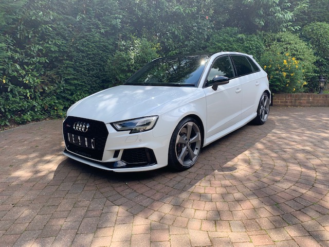 Audi RS3 Sportback 2.5T FSI Quattro S-T Hatchback (DOR 05/2018)
