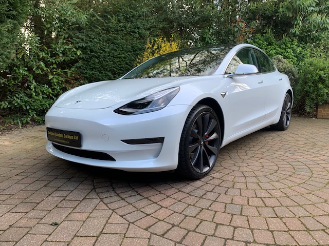 Tesla Model 3 Dual Motor Performance 4WDE (DOR 03/2020)