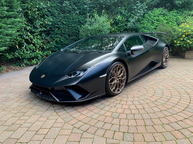 Lamborghini Huracan 5.2 V10 LP 640-4 Performante (DOR 08/2018)