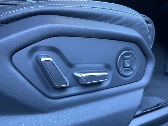 Sub image