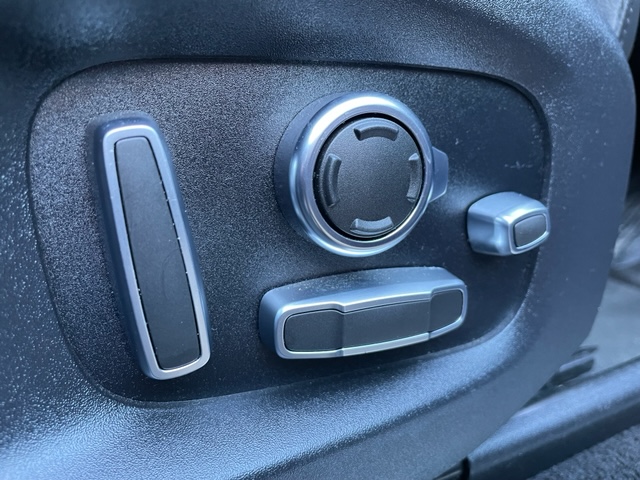 Sub image